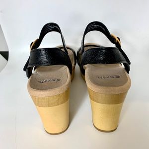 earth shoes oak chestnut